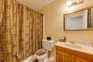 1818 Plantation Rd, Garland, TX 75044 - Photo 17