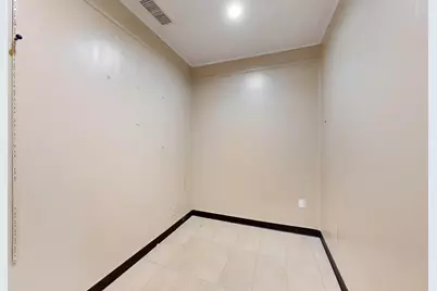 630 Dalworth Street, Grand Prairie, TX 75050 - Photo 27