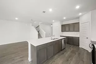 409-411 Saddle Ln, Denton, TX 76205 - Photo 9