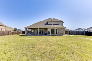 211 Stonegate Wy, Red Oak, TX 75154 - Photo 37