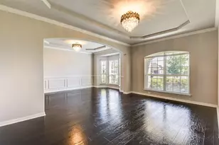 211 Stonegate Wy, Red Oak, TX 75154 - Photo 5