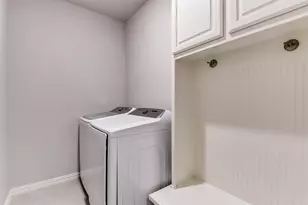 211 Stonegate Wy, Red Oak, TX 75154 - Photo 15