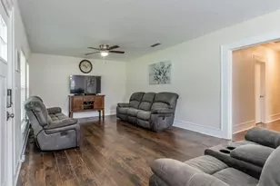 2215 Park Row Blvd, Corsicana, TX 75110 - Photo 7