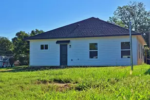 271 11th St, Paris, TX 75460 - Photo 19