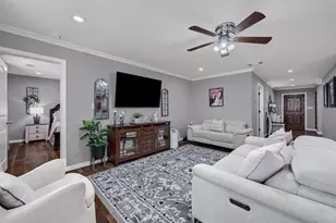 717 S Elm St, Sherman, TX 75090 - Photo 13