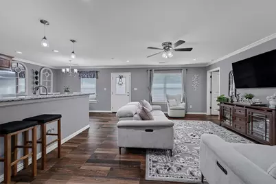 717 S Elm Street, Sherman, TX 75090 - Photo 11