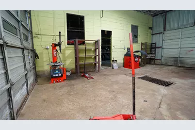 400 E Main Street, Honey Grove, TX 75446 - Photo 19