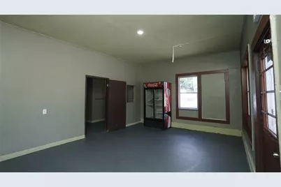 400 E Main Street, Honey Grove, TX 75446 - Photo 5