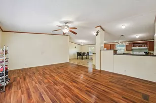 4810 Orange Blossom St, Granbury, TX 76048 - Photo 3