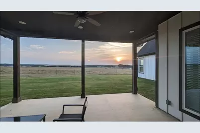 886 County Road 3341, Paradise, TX 76073 - Photo 35