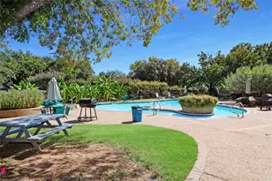 578 E Avenue J, Grand Prairie, TX 75050 - Photo 5