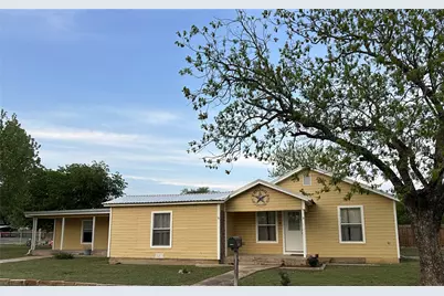 708 Barrow Street, Goldthwaite, TX 76844 - Photo 1