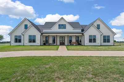 120 Southern Heights Drive, Lorena, TX 76655 - Photo 1