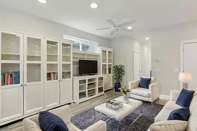 1095 Gallivant Lane, Dallas, TX 75218 - Photo 3