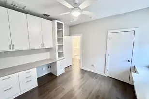 1095 Gallivant Ln, Dallas, TX 75218 - Photo 11