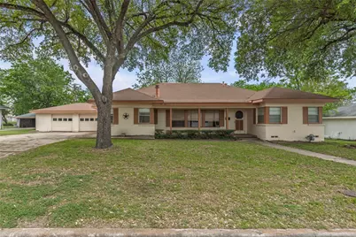 2309 Holsum Circle, Greenville, TX 75401 - Photo 13