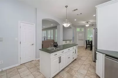 135 Kirkpatrick Road, Ennis, TX 75119 - Photo 9