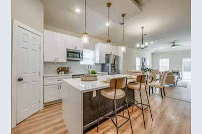 929 S Marlborough Avenue, Dallas, TX 75208 - Photo 9