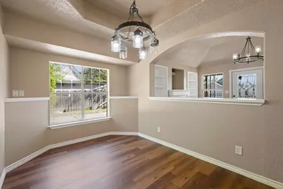 1103 Chase Avenue, Cleburne, TX 76031 - Photo 9