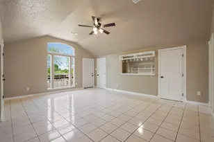 1103 Chase Ave, Cleburne, TX 76031 - Photo 17