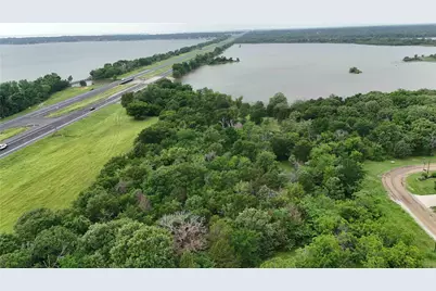 104 Lakeview Trail, Mabank, TX 75147 - Photo 3
