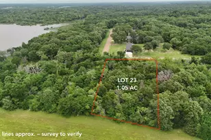 104 Lakeview Trl, Mabank, TX 75147 - Photo 1