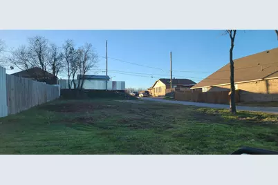 2913 Pearl Avenue, Fort Worth, TX 76106 - Photo 1