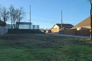 2913 Pearl Ave, Fort Worth, TX 76106 - Photo 1