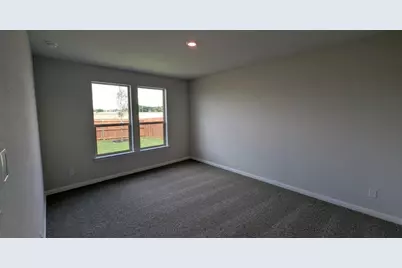 1021 Traction Trail, Cleburne, TX 76031 - Photo 7