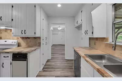 118 Pr 202, Aquilla, TX 76622 - Photo 13