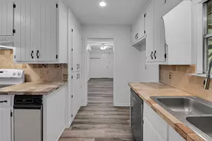 118 Pr 202, Aquilla, TX 76622 - Photo 13