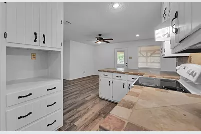 118 Pr 202, Aquilla, TX 76622 - Photo 11