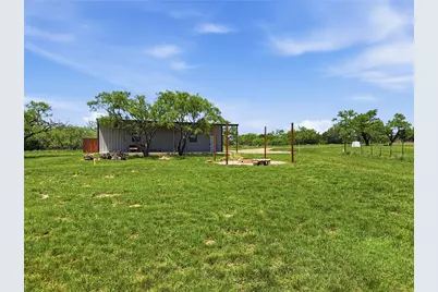 570 Pr 42103, Evant, TX 76525 - Photo 3