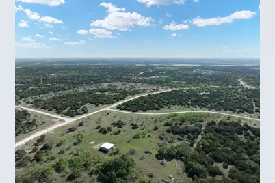 570 Pr 42103, Evant, TX 76525 - Photo 27
