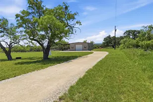 570 Pr 42103, Evant, TX 76525 - Photo 23