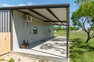 570 Pr 42103, Evant, TX 76525 - Photo 3