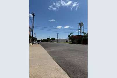 110 N Main, Milford, TX 76670 - Photo 13