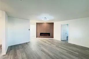 106 Hillcrest St, Mansfield, TX 76063 - Photo 5