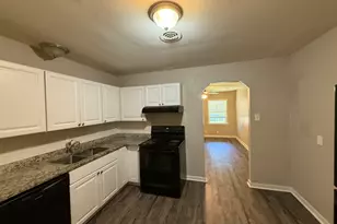 2506 Normont Cir, Fort Worth, TX 76103 - Photo 3