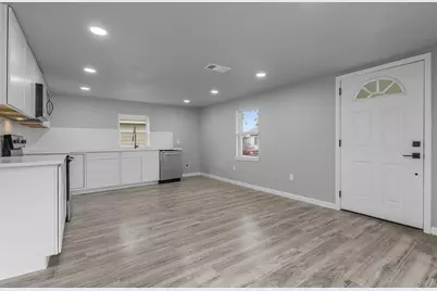 803 Main Street, McKinney, TX 75069 - Photo 5