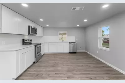 803 Main Street, McKinney, TX 75069 - Photo 7