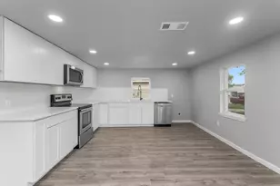 803 Main St, McKinney, TX 75069 - Photo 7