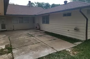 110 La Fawn Cir, Garland, TX 75043 - Photo 21