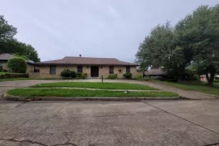 110 La Fawn Cir, Garland, TX 75043 - Photo 1