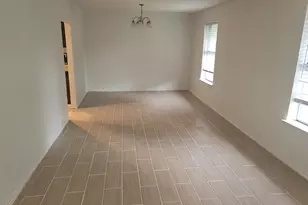 110 La Fawn Cir, Garland, TX 75043 - Photo 7