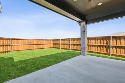 9801 Dahlia Boulevard, Mesquite, TX 75126 - Photo 33