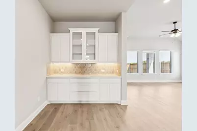 9801 Dahlia Boulevard, Mesquite, TX 75126 - Photo 5