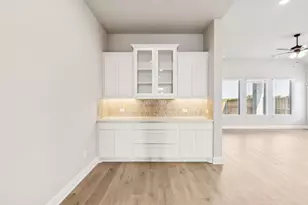 9801 Dahlia Blvd, Mesquite, TX 75126 - Photo 5