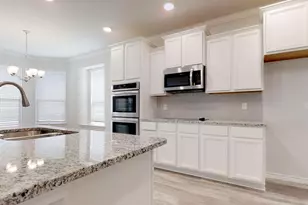 9913 Ridings Dr, Waco, TX 76708 - Photo 13