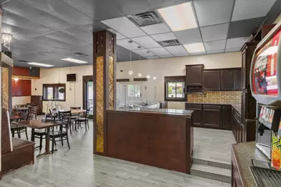 1907 W Oak Street, Palestine, TX 75801 - Photo 13